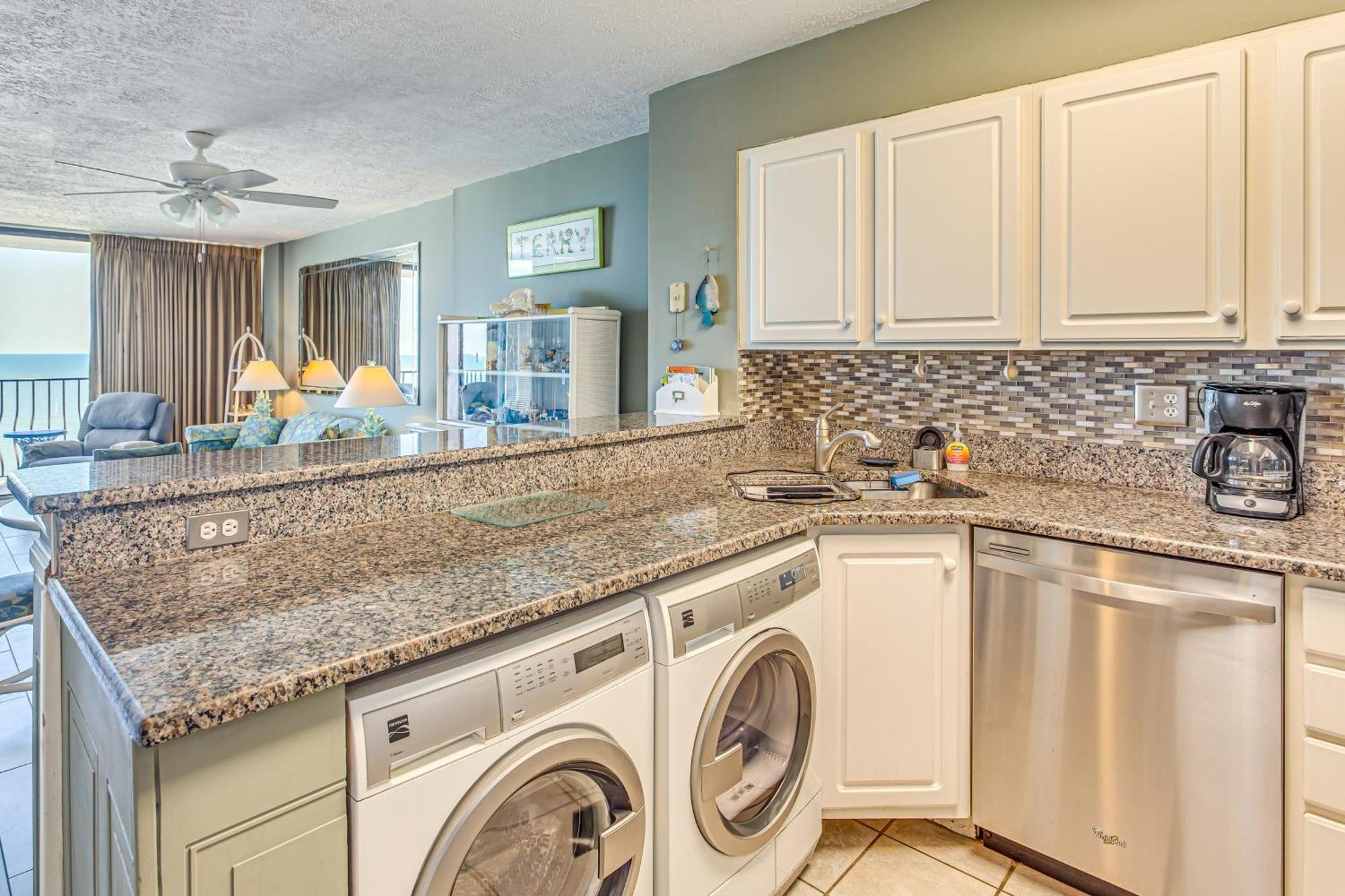 Myrtle Beach Oceanfront Condo With Covered Balcony! Екстер'єр фото