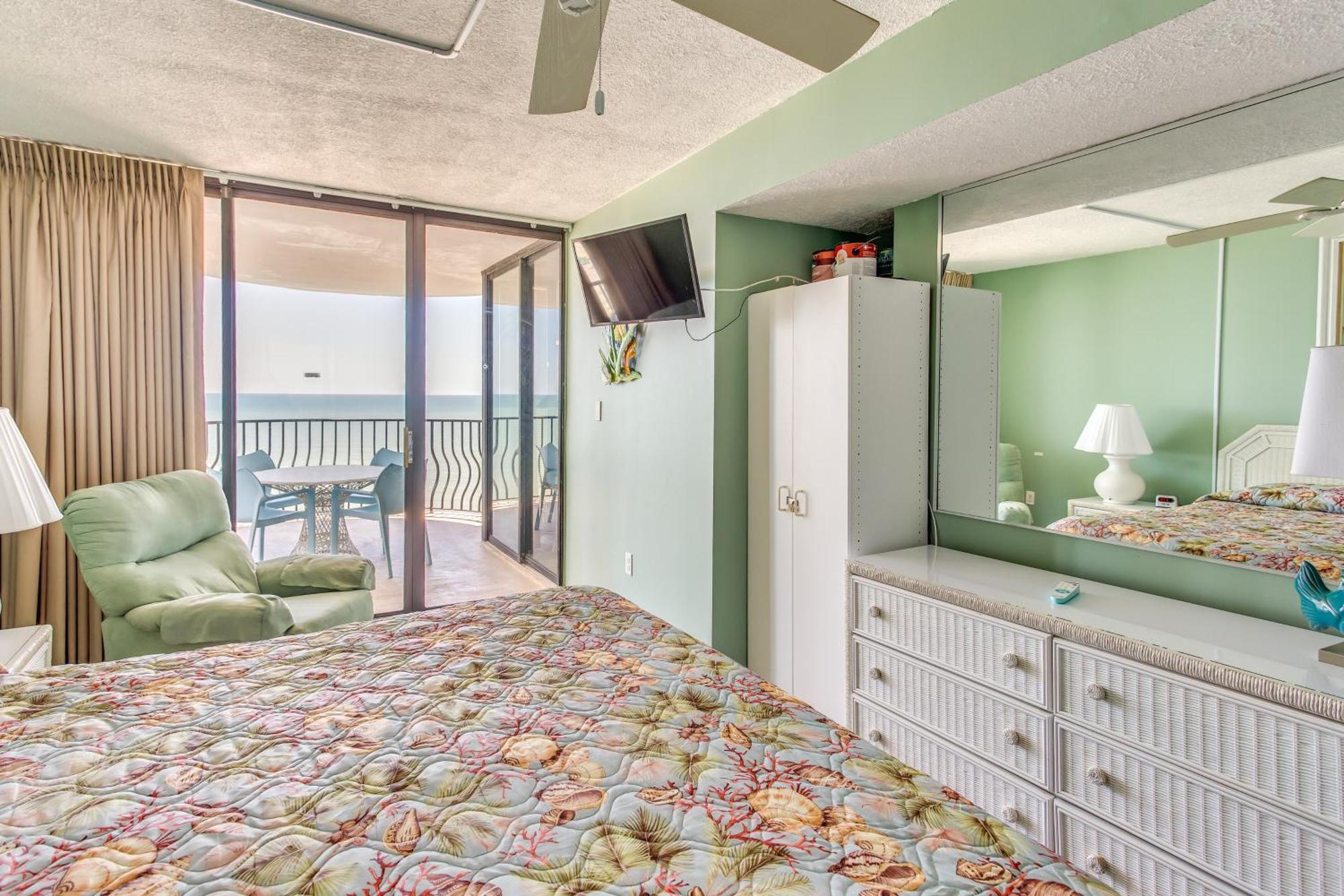 Myrtle Beach Oceanfront Condo With Covered Balcony! Екстер'єр фото